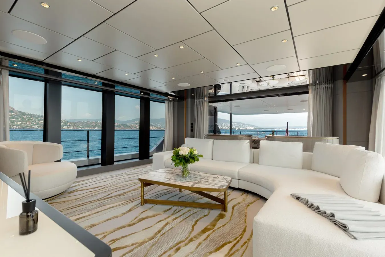 best yacht sales deals LADY DIA - FERRETTI CUSTOM LINE