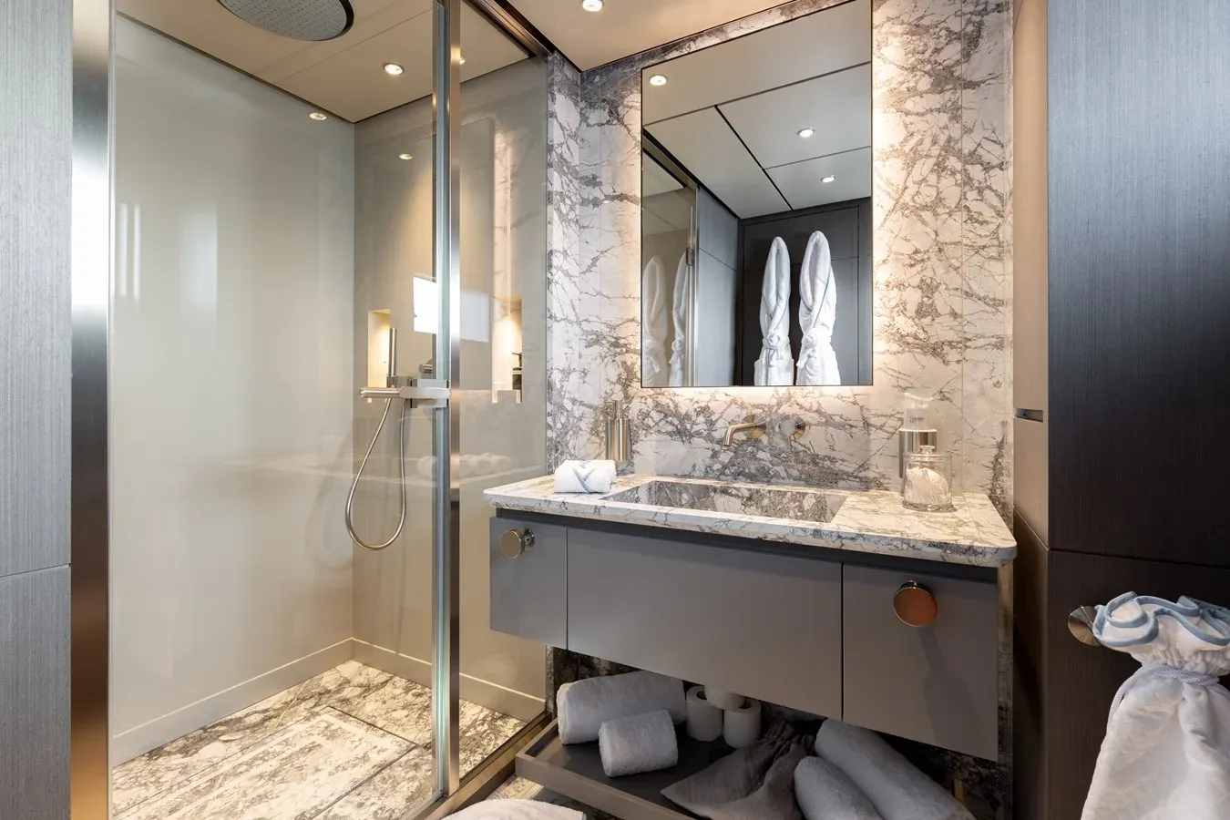 LADY DIA yacht sale