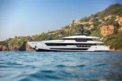 LADY DIA - FERRETTI CUSTOM LINE