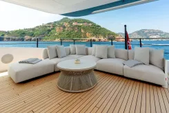 LADY DIA - FERRETTI CUSTOM LINE yacht sale