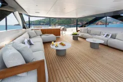 best yacht sales deals LADY DIA 139