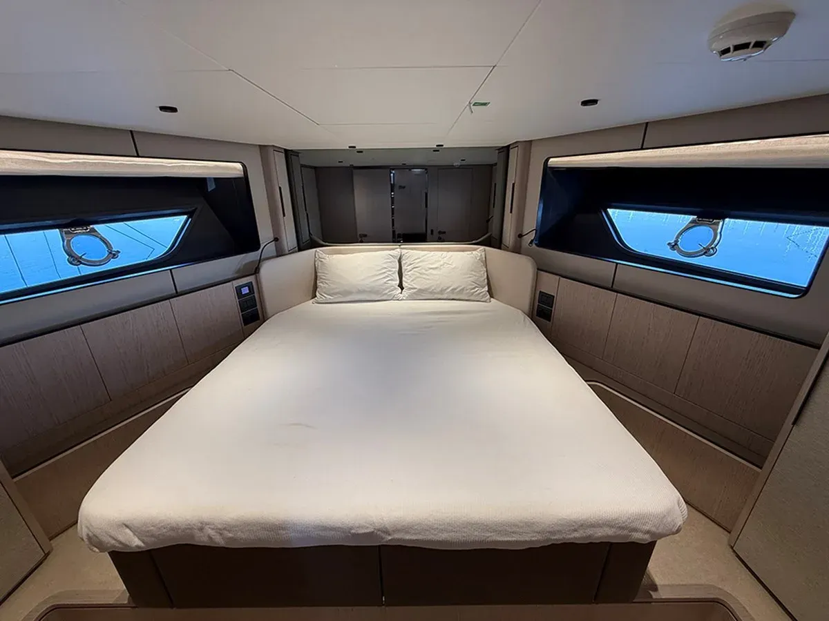 Buy a yacht ASLI-D - Ferretti Yachts