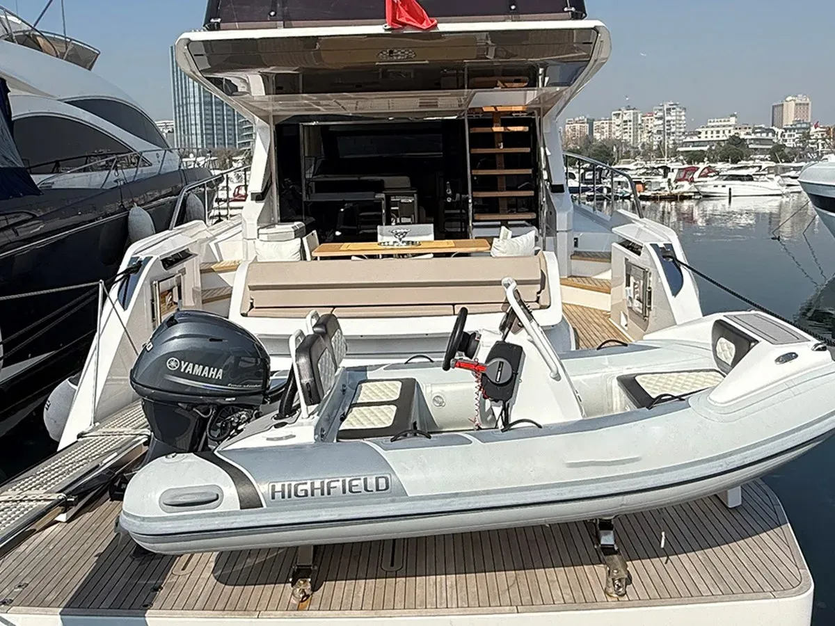 Buy a ASLI-D 59 at Shestakov Yacht Sales