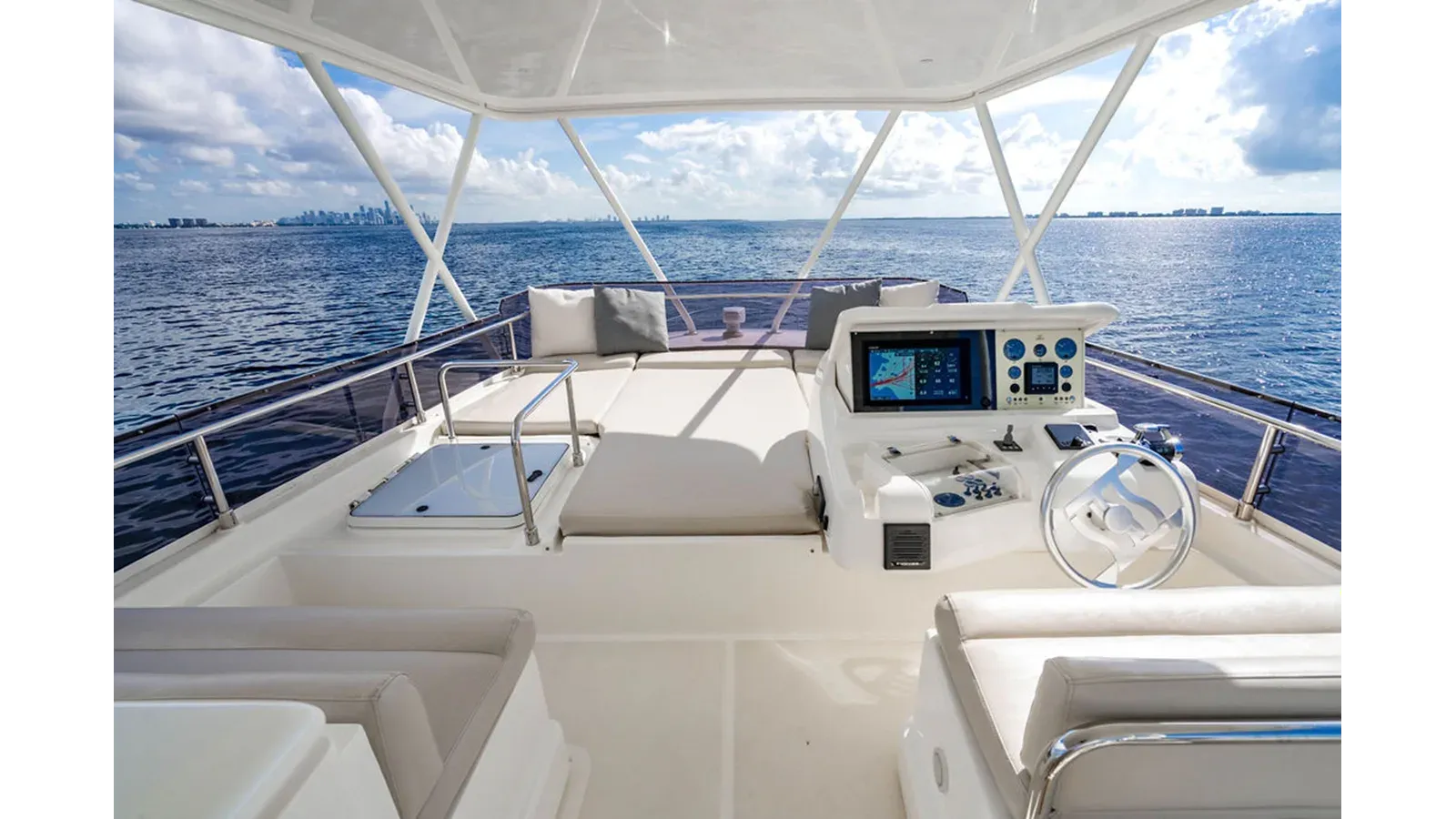 Amigos - Ferretti Yachts price
