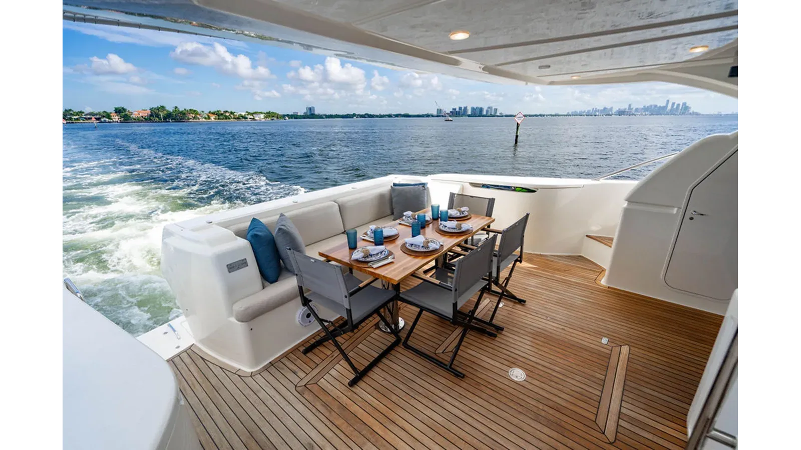 Amigos - Ferretti Yachts yacht sale