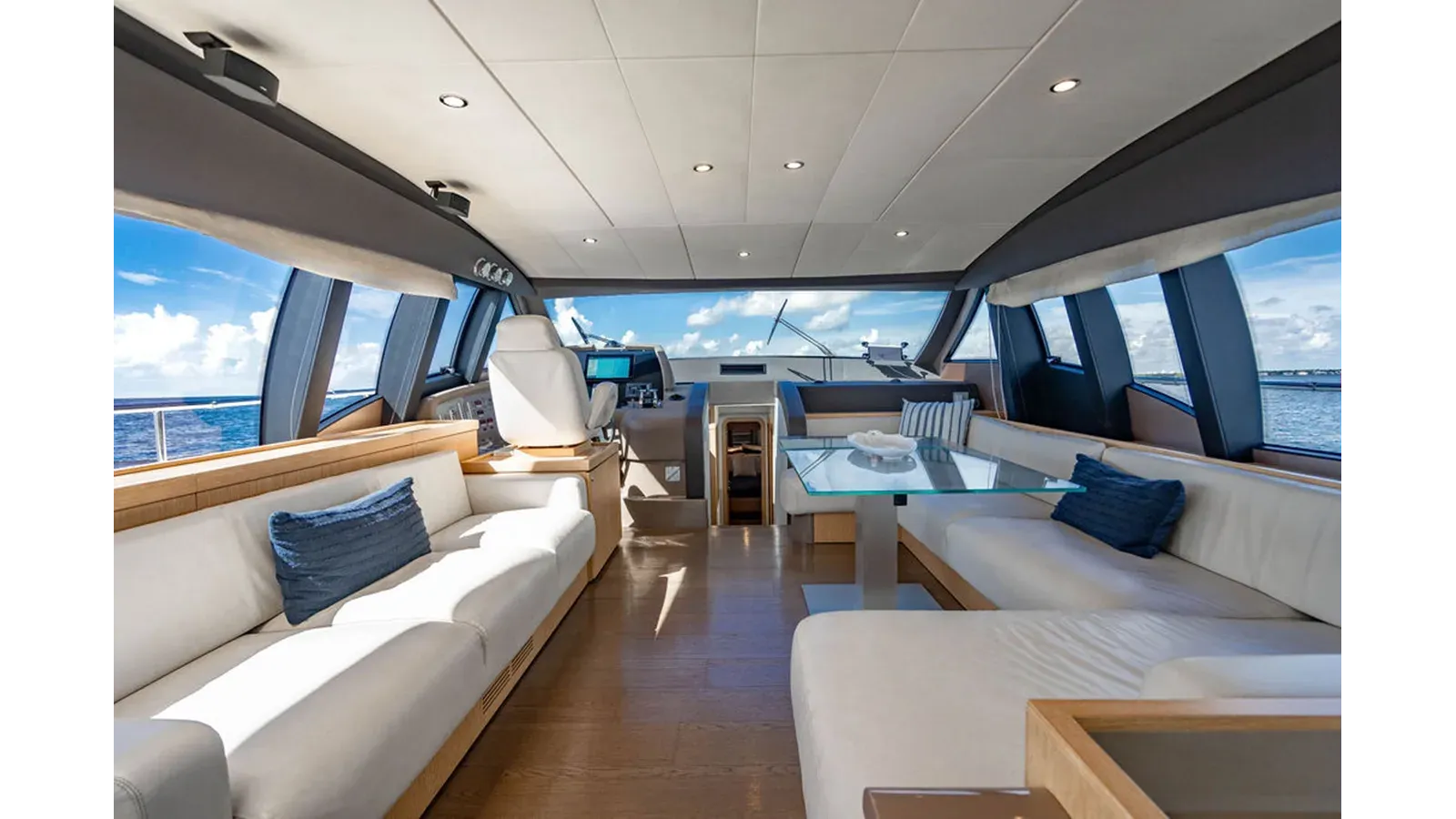 best yacht sales deals Amigos 2012