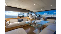 the best price on Amigos 62 FLY