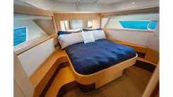 Buy a yacht Amigos 2012