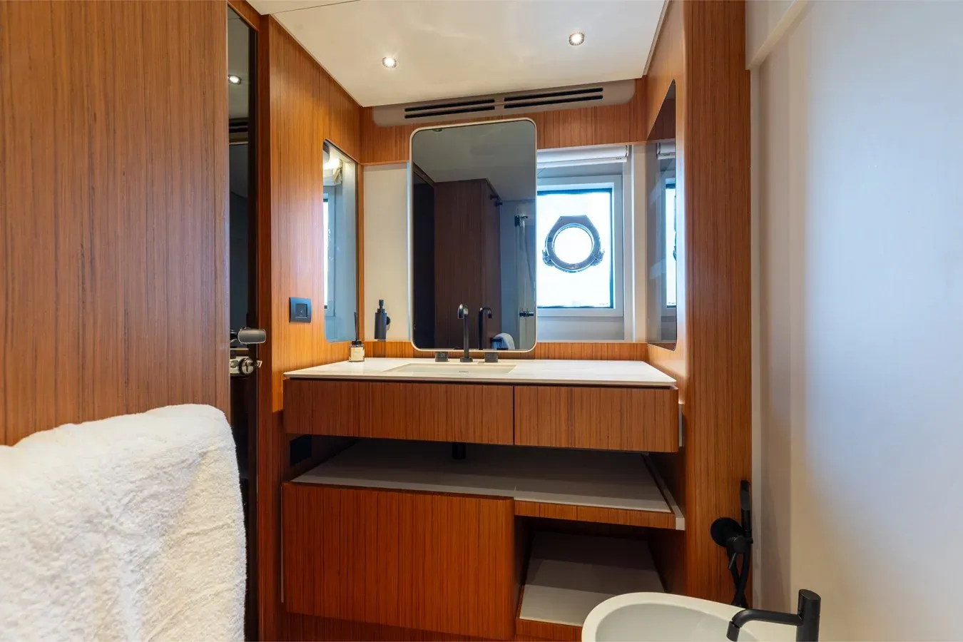 KATRIN I - Ferretti Yachts price