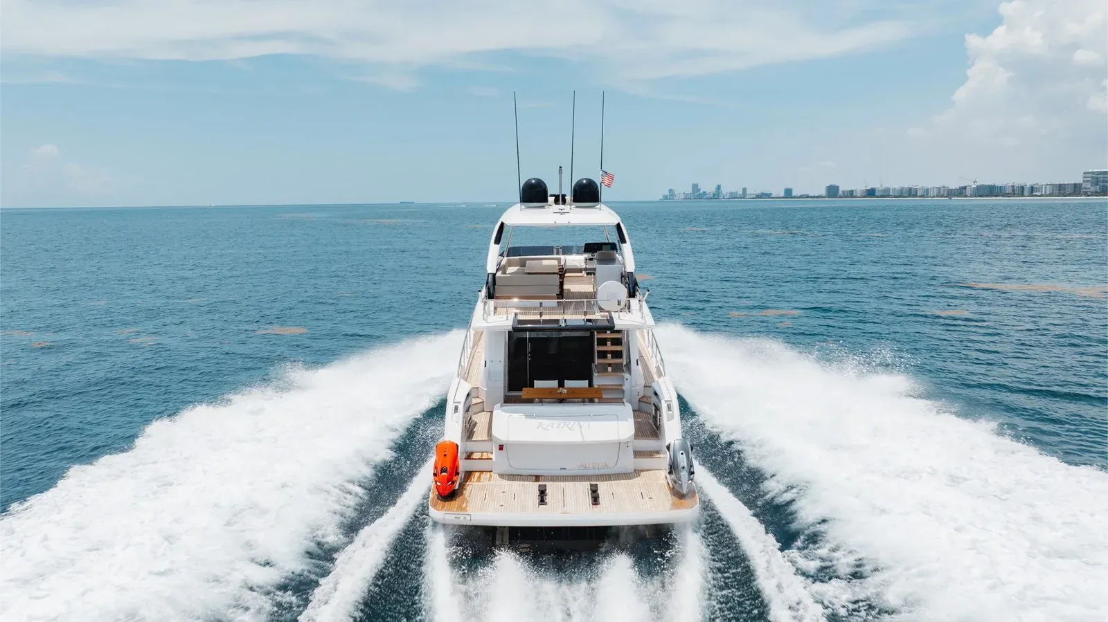 the best price on KATRIN I - Ferretti Yachts