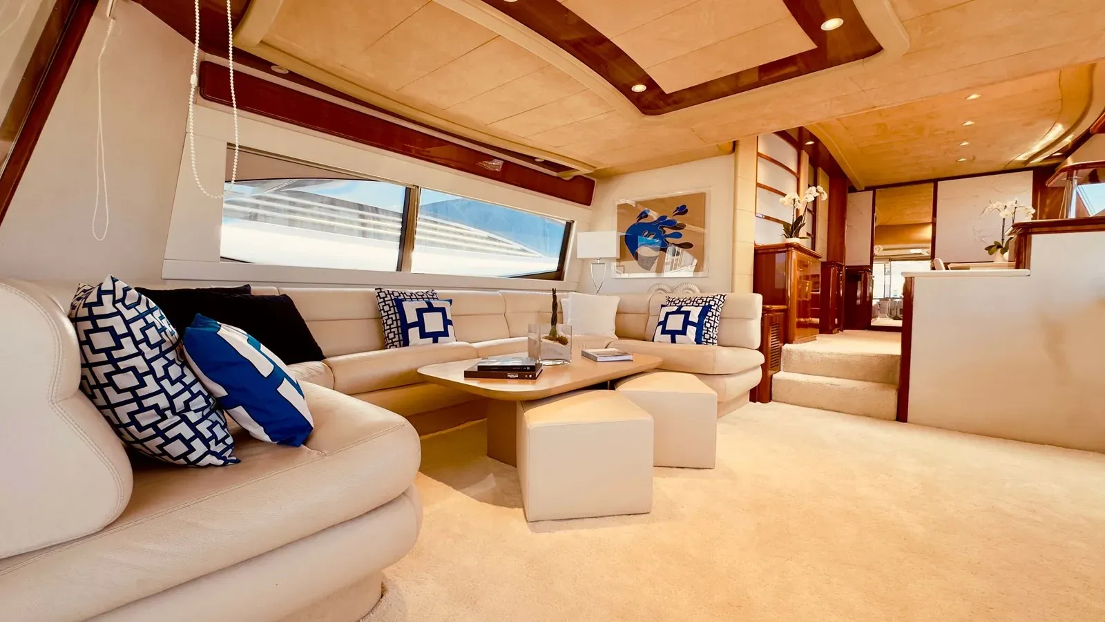 Купить яхту Ferretti 760 77 в Shestakov Yacht Sales