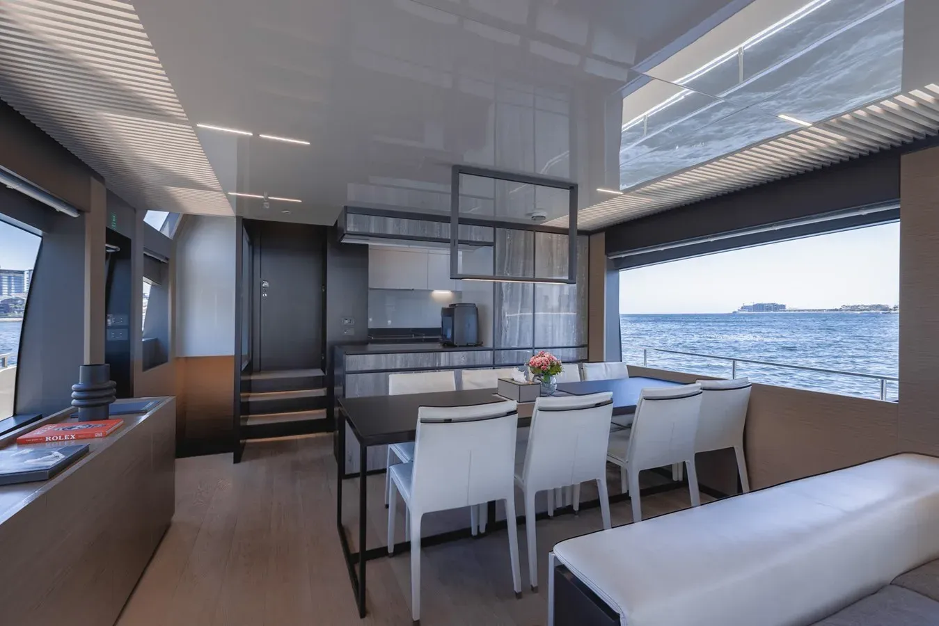 the best price on BELLA III - Ferretti Yachts
