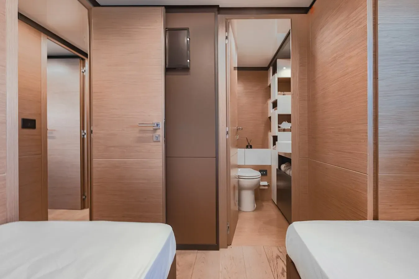 BELLA III - Ferretti Yachts