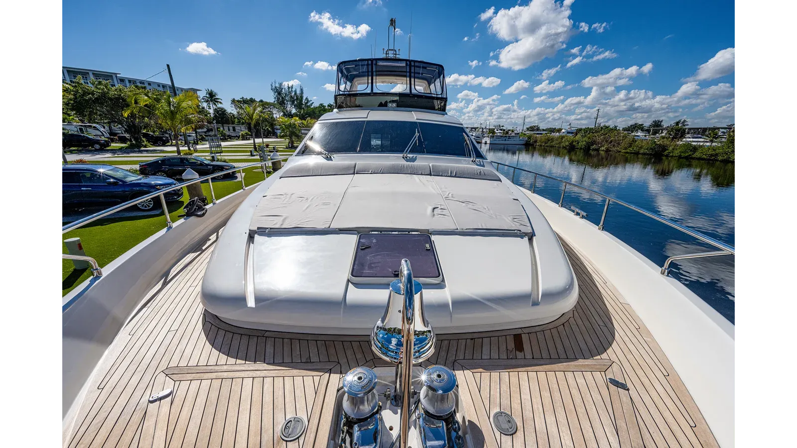 Buy a La Bella Vita - Ferretti Yachts at Shestakov Yacht Sales