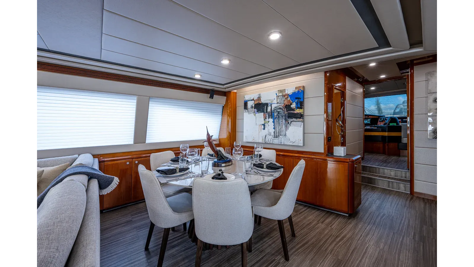 best yacht sales deals La Bella Vita 830