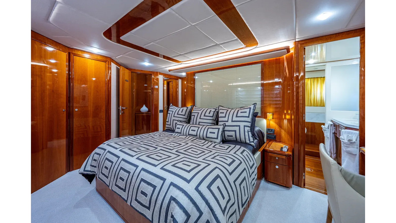 best yacht sales deals La Bella Vita - Ferretti Yachts