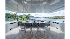 best yacht sales deals La Bella Vita 83