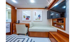 La Bella Vita 830 yacht sale