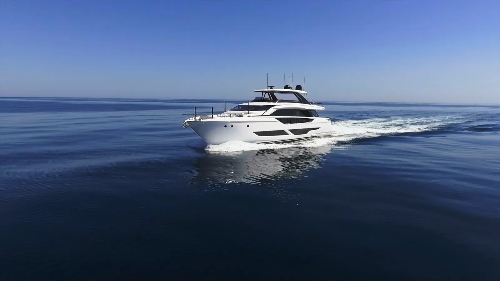 Продажа яхты LADY AGA - Ferretti Yachts