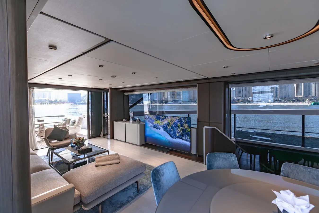Buy a CYRUS 860 at Shestakov Yacht Sales
