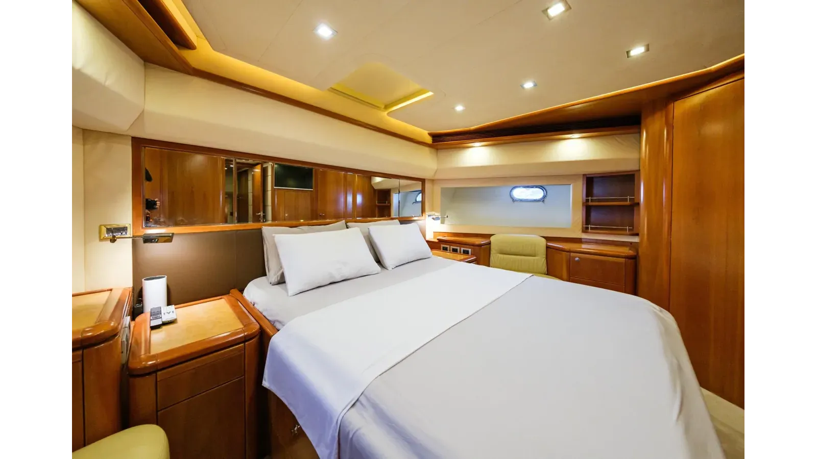 DAYDREAM - Ferretti Yachts yacht sale