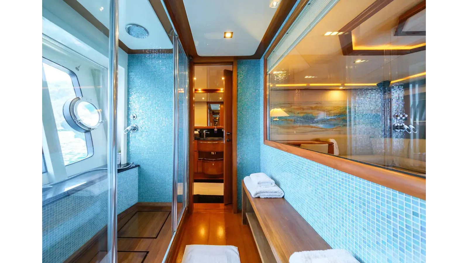 Buy a DAYDREAM 881 at Shestakov Yacht Sales