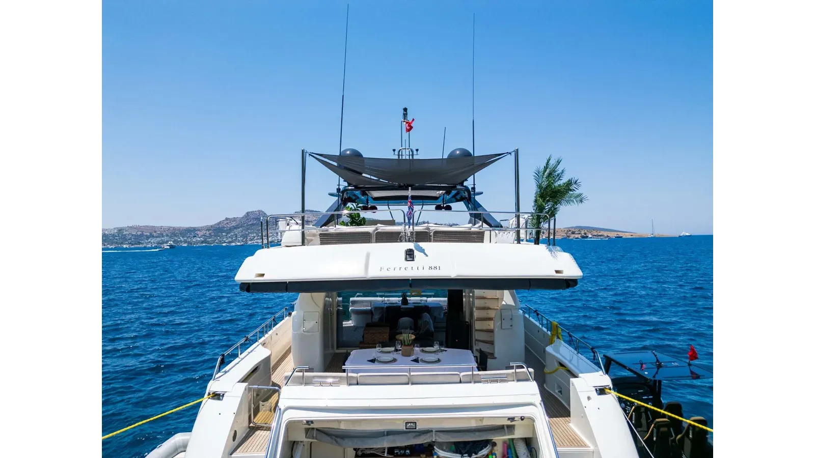 the best price on DAYDREAM - Ferretti Yachts