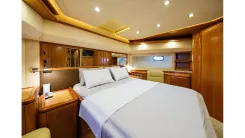 DAYDREAM - Ferretti Yachts yacht sale