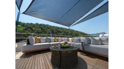 Buy a yacht DAYDREAM - Ferretti Yachts
