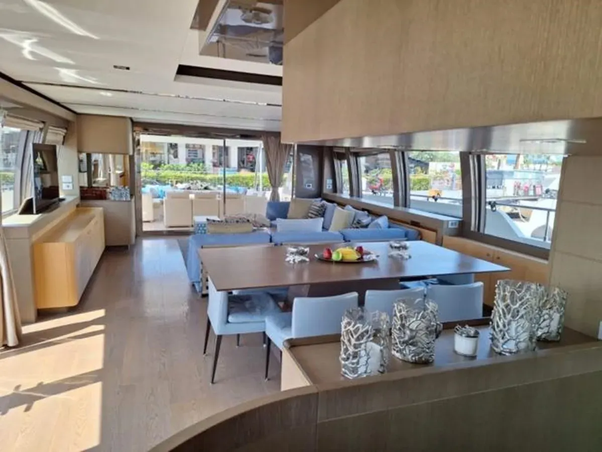 WHITE SWAN - Ferretti Yachts yacht sale