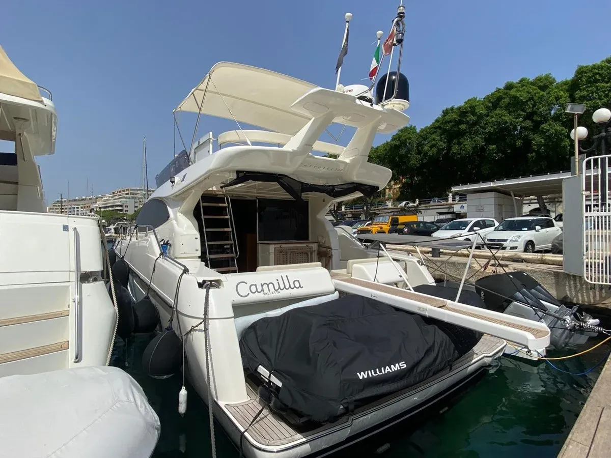Buy a yacht Camilla