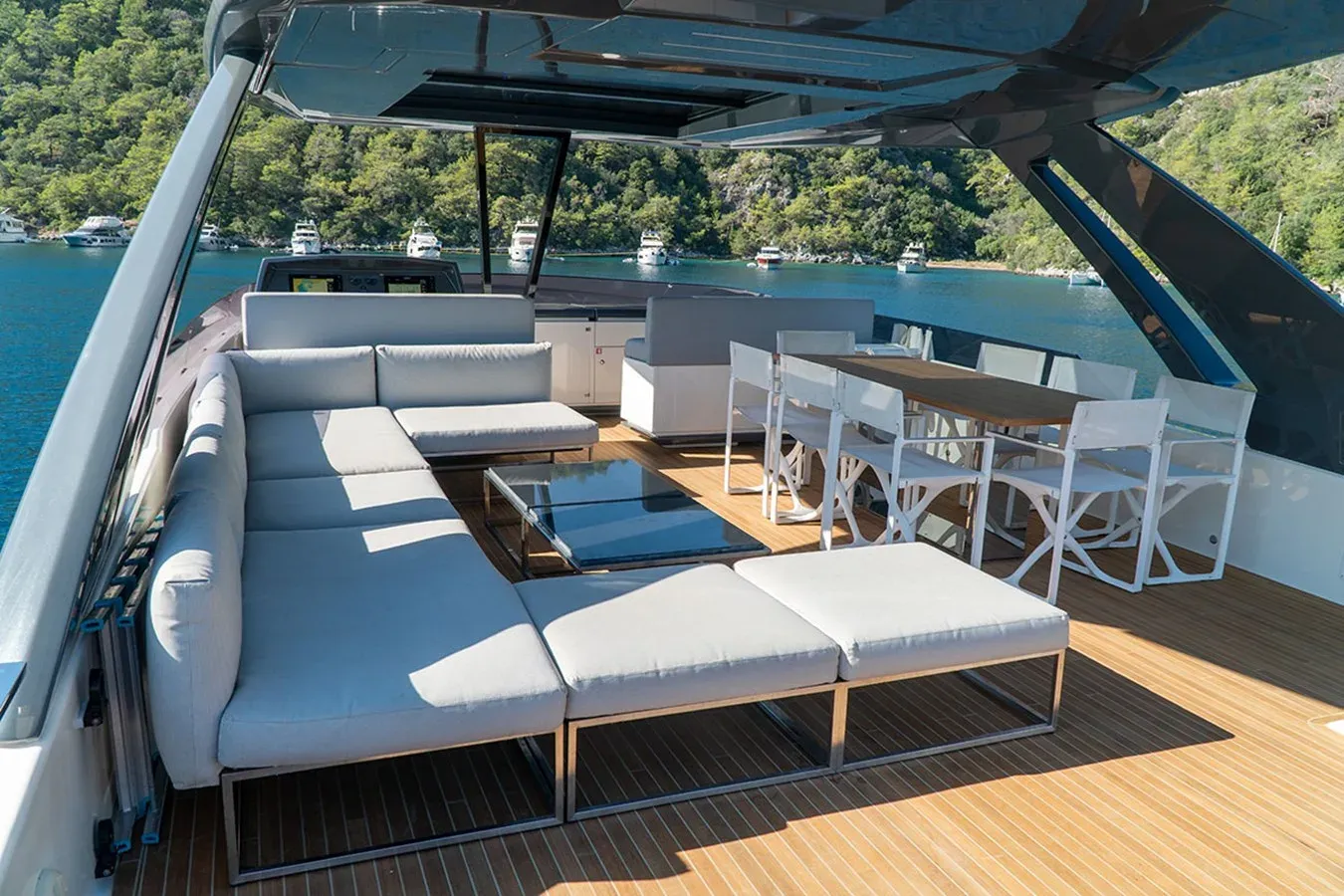 Lady G - Ferretti Yachts price