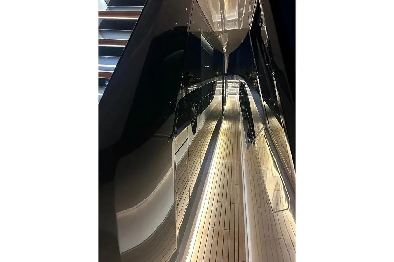 SAVIENNE - Ferretti Yachts