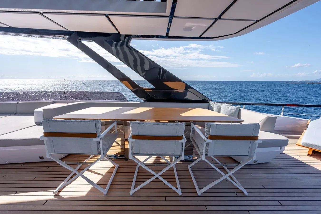 the best price on AURORE 79
