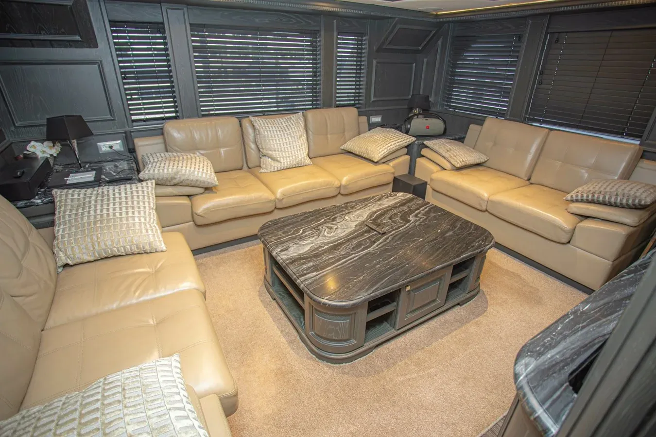 Buy a yacht Destiny - FIFTH OCEAN SHIPYARD