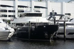 Buy a yacht Destiny Displacement Explorer