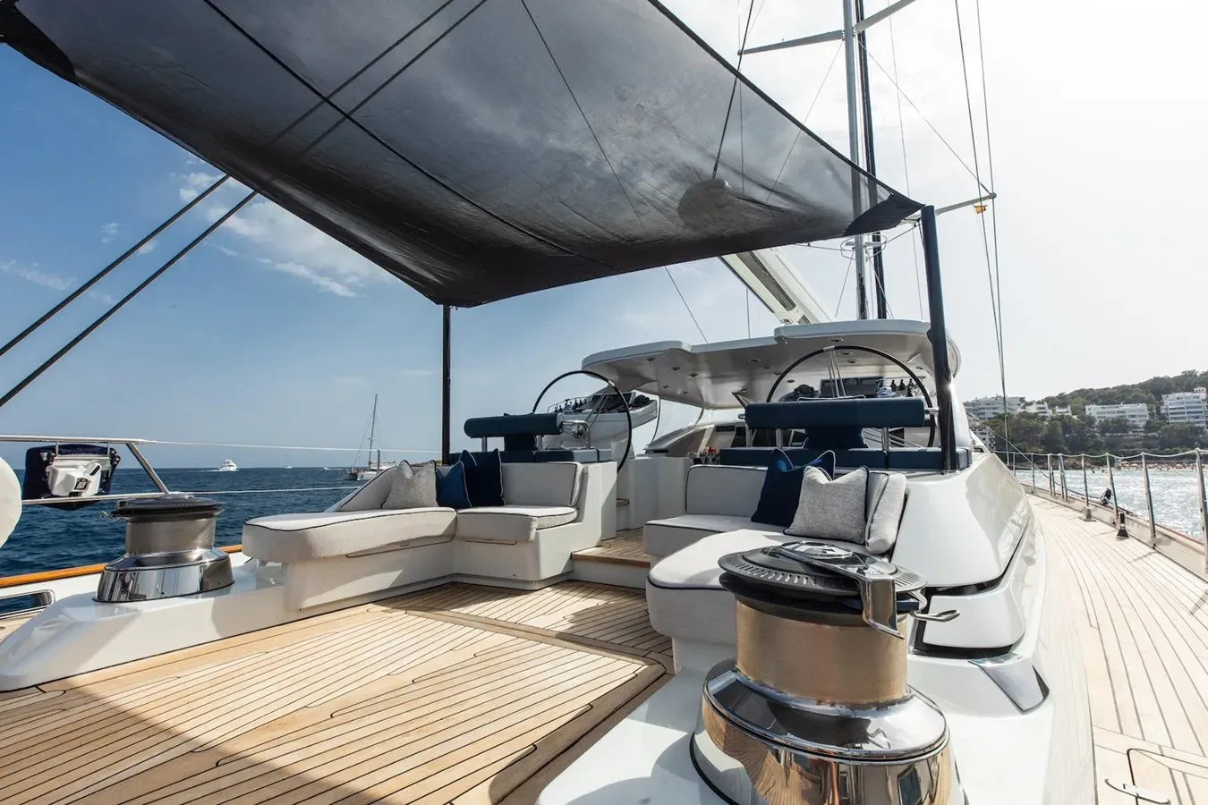 Buy a DAKOTA 2006 at Shestakov Yacht Sales