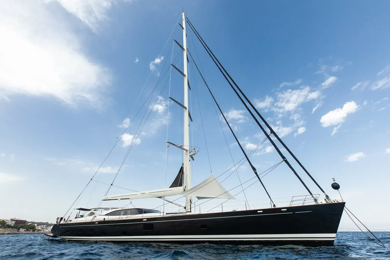 best yacht sales deals DAKOTA 127
