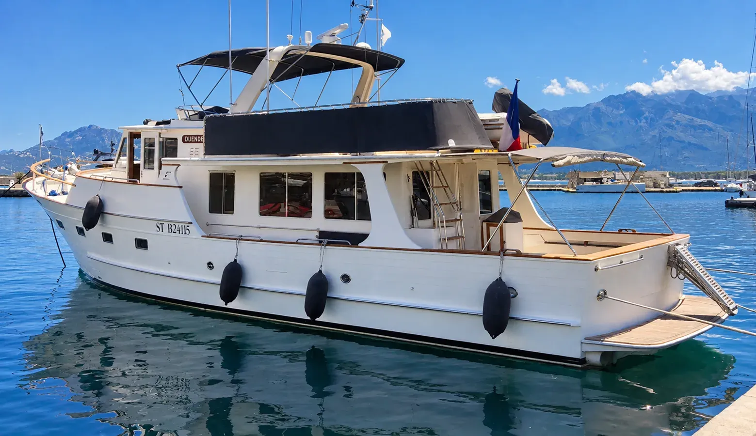 Duende 59 yacht sale
