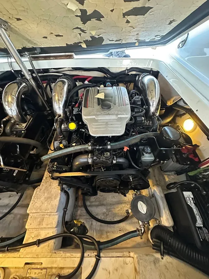 best yacht sales deals Formula 310 BR 310 BR