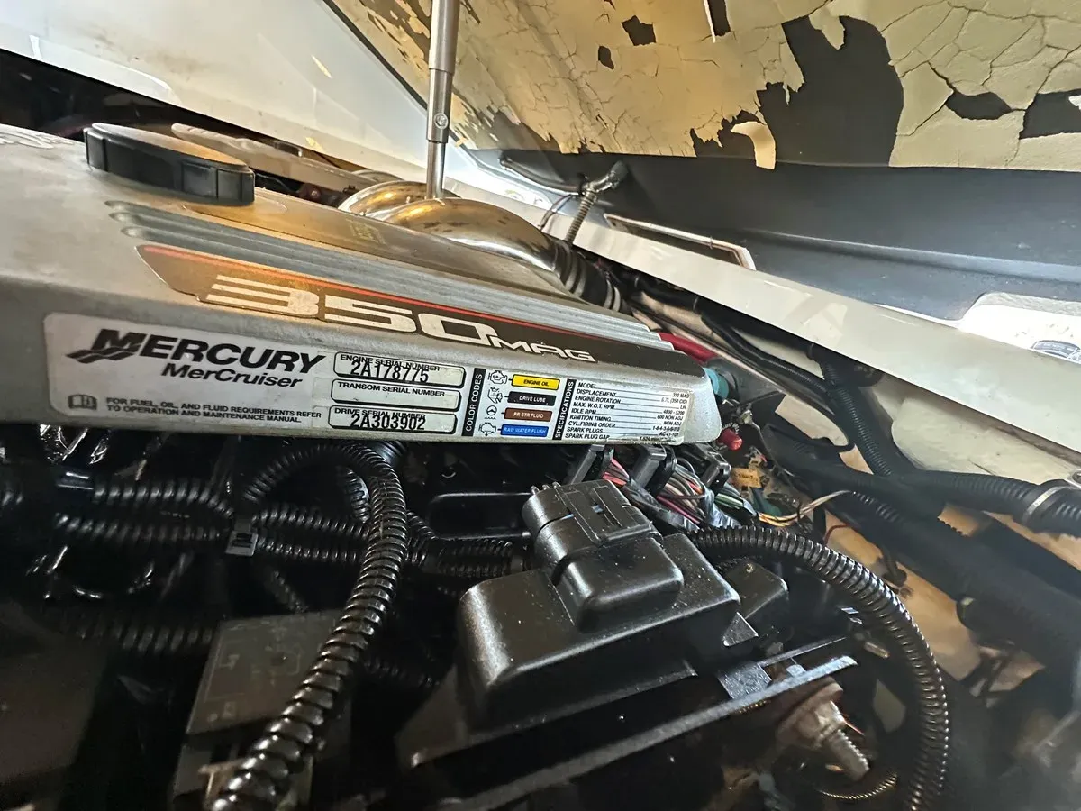 the best price on Formula 310 BR - Formula Boats