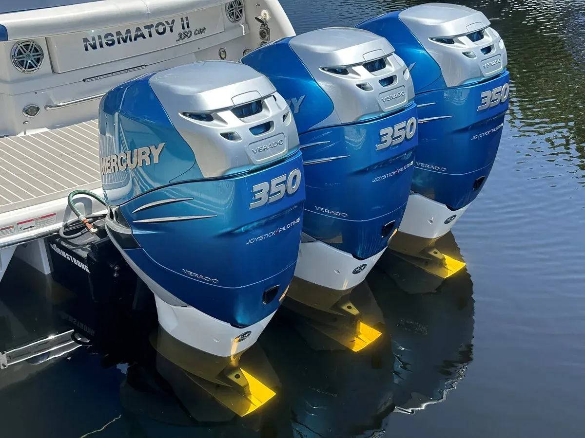 Buy a yacht Formula 350 BR 350 BR