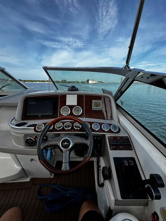 Champagne Lady - Formula 370 SS 2004 - Formula Boats price