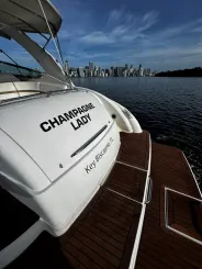 Champagne Lady - Formula 370 SS 2004 - Formula Boats