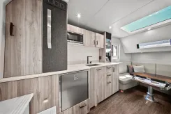 best yacht sales deals Imagination 500 SSC