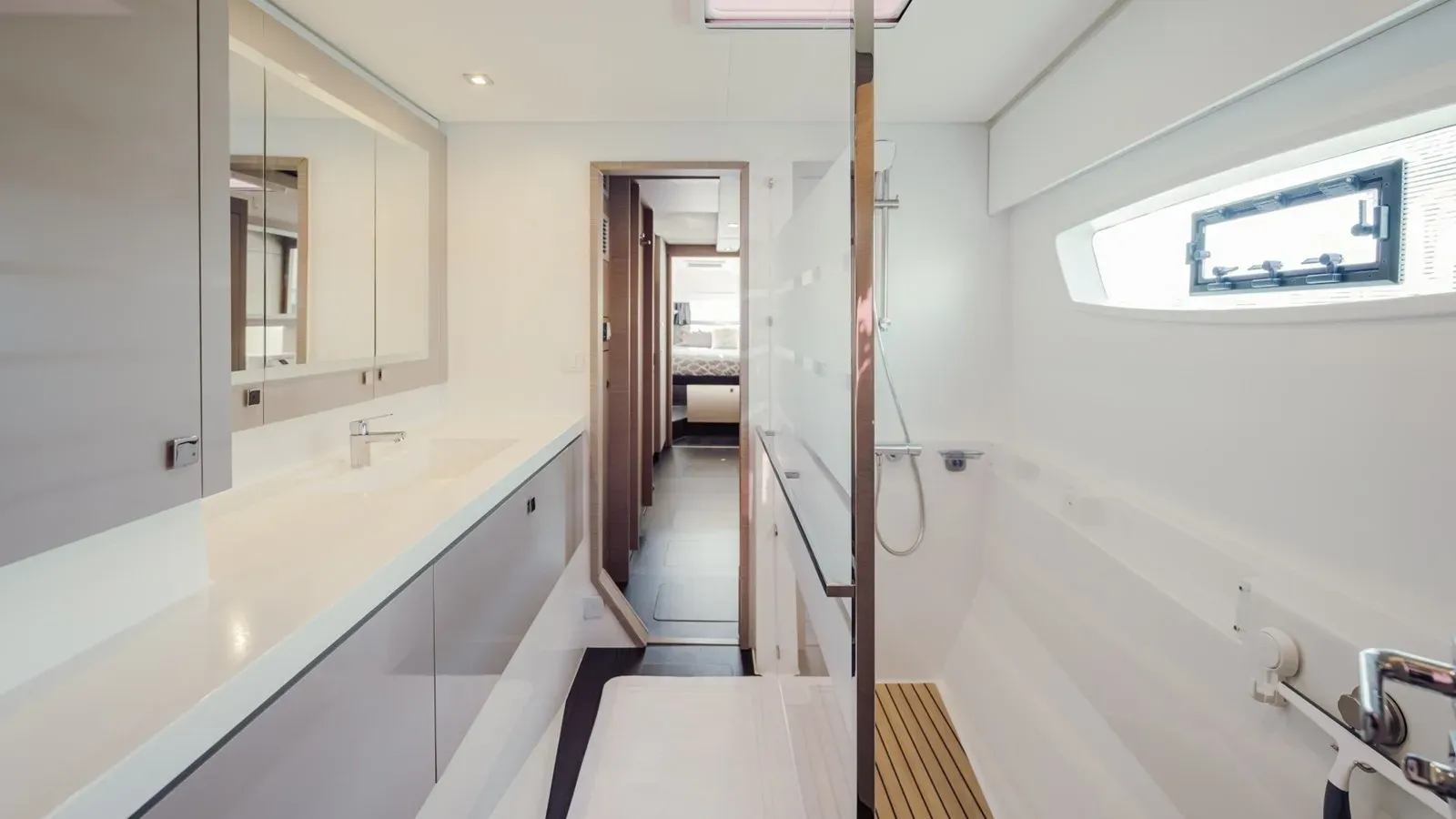 Купить яхту AILA 2020 в Shestakov Yacht Sales