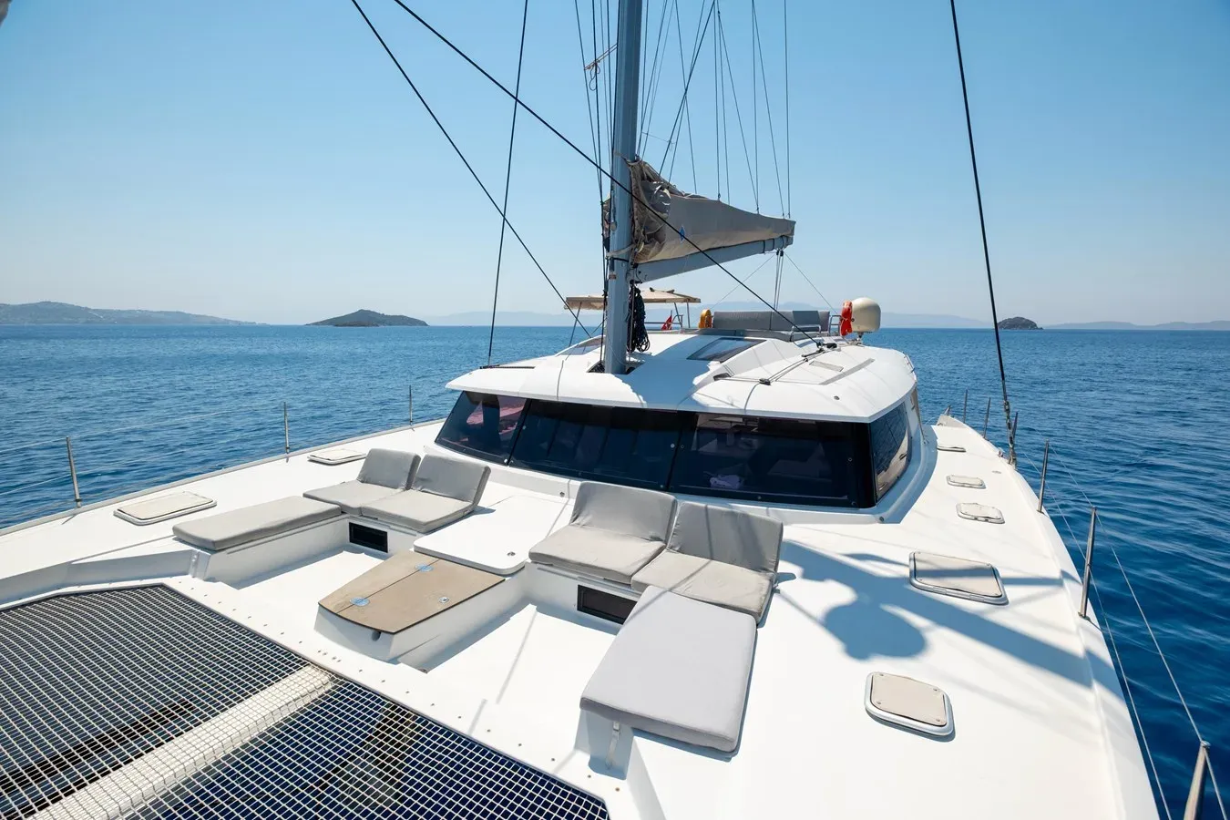 Buy a yacht NA saba50