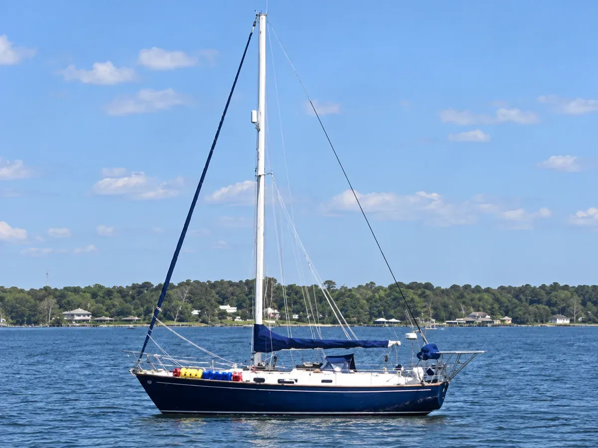 Buy a Thalassa 1978 at Shestakov Yacht Sales