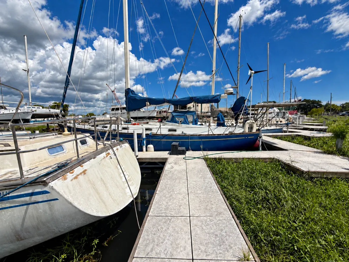 Buy a yacht Thalassa 39