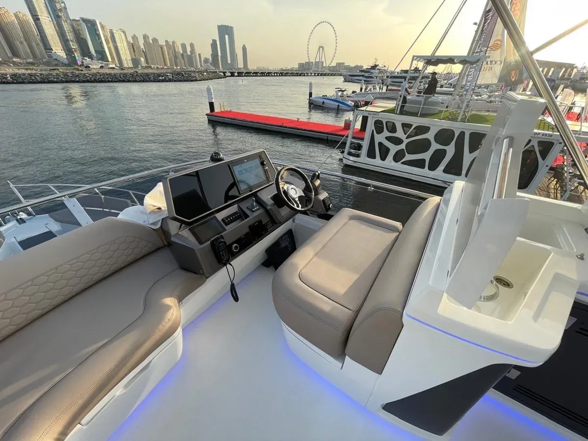Buy a yacht NYLE - Galeon Yachts